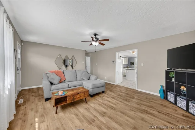 Primary bedroom — 131 Poplar Street Camdenton Missouri real estate
