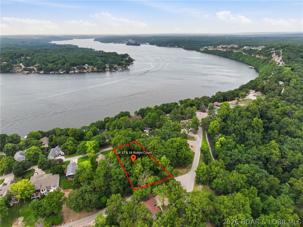 Lot 37 & 38 Robyn Court Osage Beach Missouri home for sale listed at $125,000