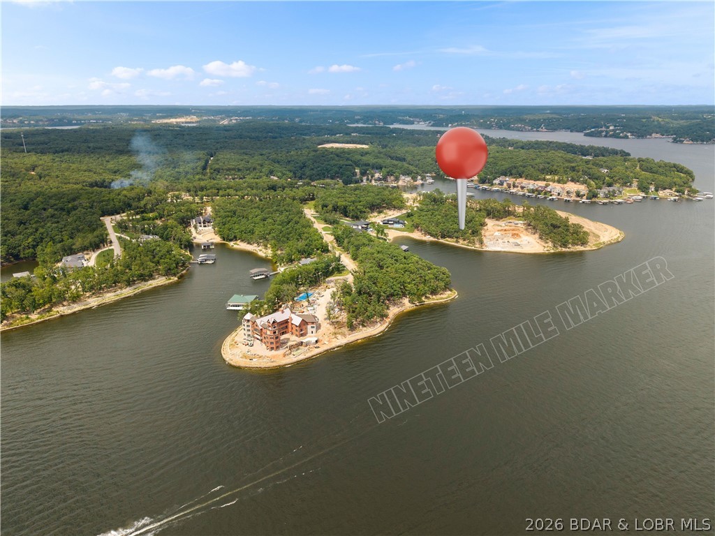 471 Estates at The Nineteen Sunrise Beach Missouri home for sale listed at $1,899,000