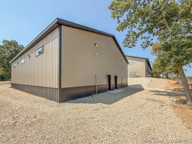 Kitchen — 163 Hwy 135 Laurie Missouri real estate