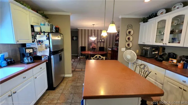 Primary bedroom — 103 Williams Dr Versailles Missouri real estate