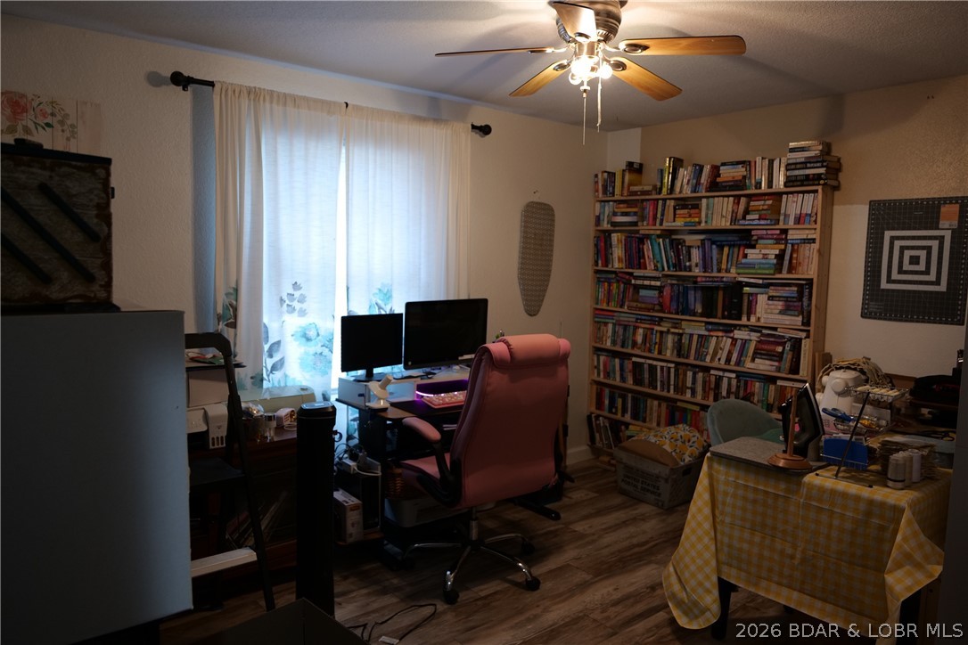 Photo 31