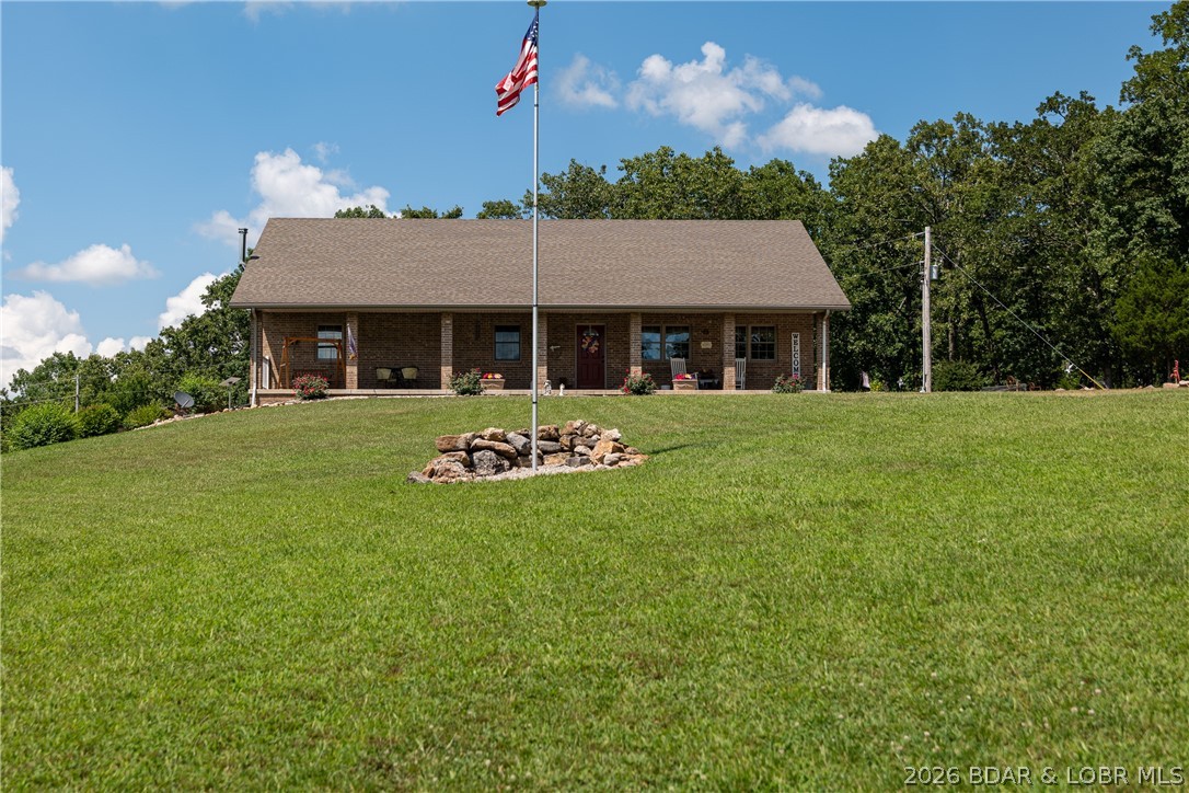 29660 HWY AA Lebanon Missouri 4 bedroom 3 bathroom home for sale listed at $699,900