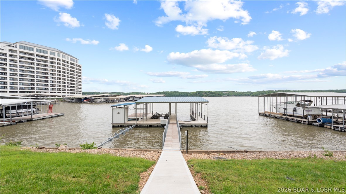 1843 Chimney Point Sunrise Beach Missouri 3 bedroom 3 bathroom home for sale listed at $875,000