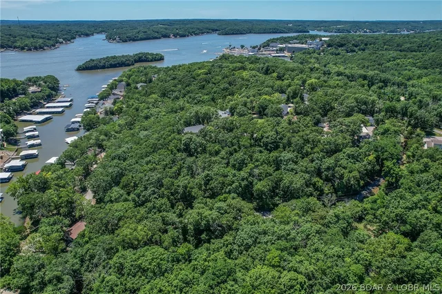 Front exterior — TBD Hawk Island Drive Osage Beach Missouri real estate