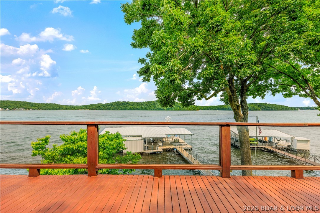 30383 Bullock Drive Gravois Mills Missouri 4 bedroom 3 bathroom home for sale listed at $1,600,000