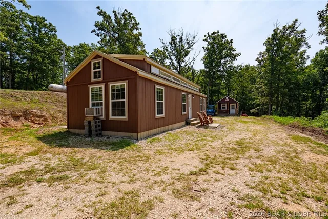 Primary bedroom — 19145 Strawberry Fields Drive Barnett Missouri real estate