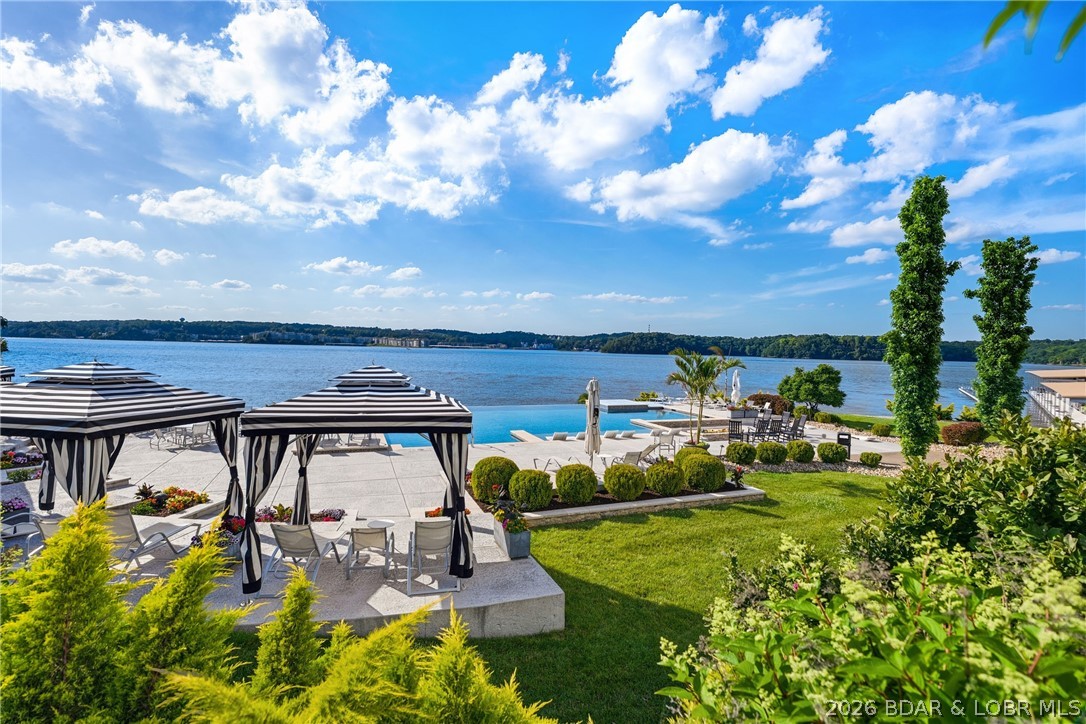 166 Captiva Drive Sunrise Beach Missouri 4 bedroom 5 bathroom home for sale listed at $1,295,000