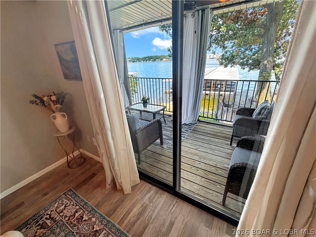 Photo 16