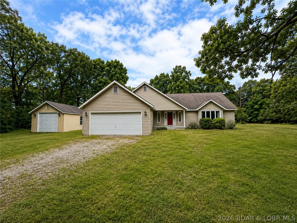31365 Haddon Place, Edwards MO