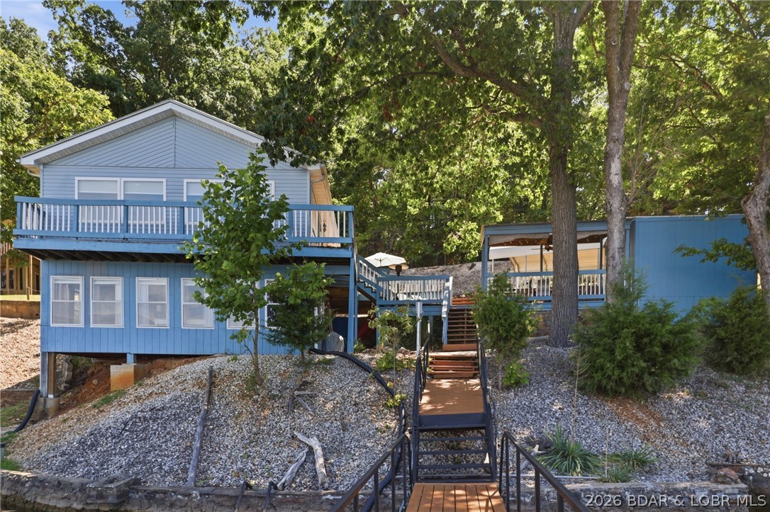 67 Breezy Point Drive Camdenton Missouri 3 bedroom 2 bathroom home for sale listed at $499,900