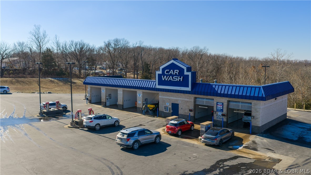 949 Hwy 42 Osage Beach Missouri home for sale listed at $1,800,000