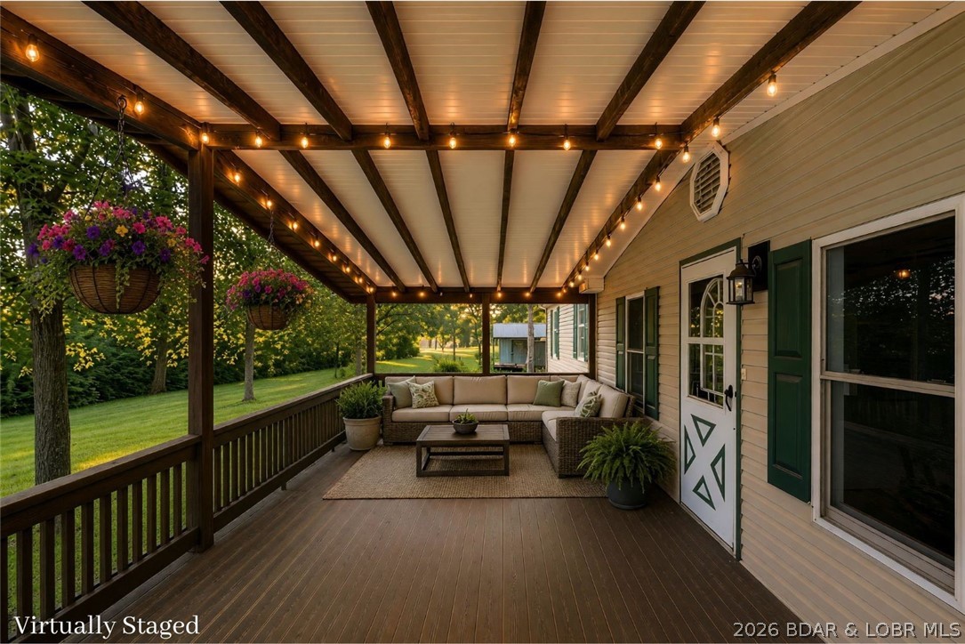 168 Nellie Lane, Linn Creek MO
