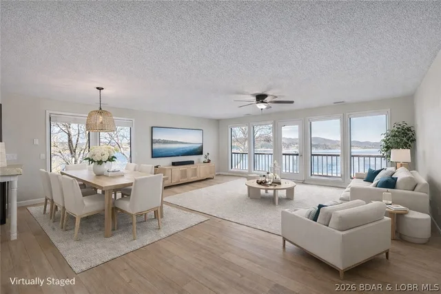 Living room — 107 Rock Dove Lane Camdenton Missouri real estate
