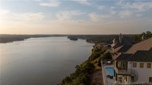 1201 Loch Lane, Osage Beach MO