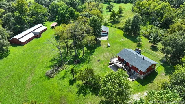 Front exterior — 29330 M Highway Edwards Missouri real estate