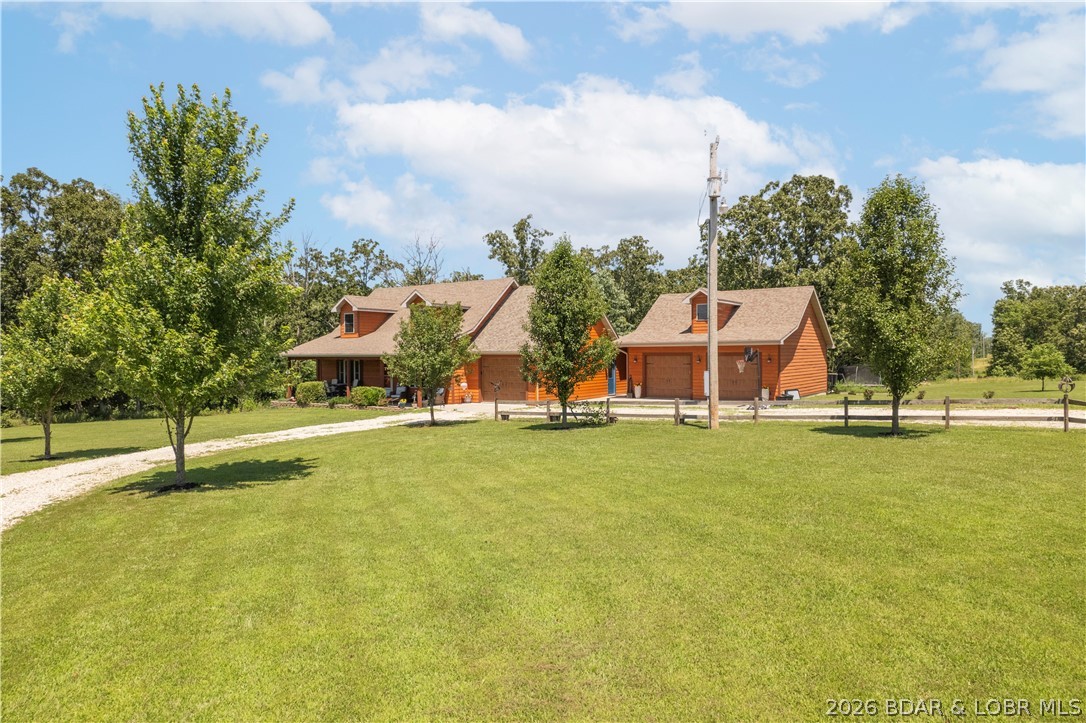1157 Highway 42 Iberia Missouri 3 bedroom 3 bathroom home for sale listed at $575,000