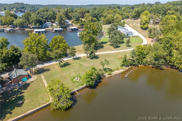 2021 Wilson Bend Road, Gravois Mills MO