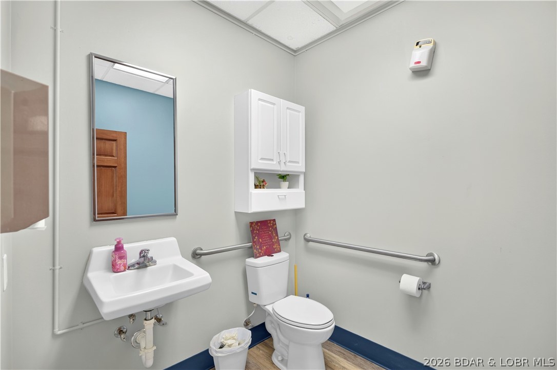 Photo 16