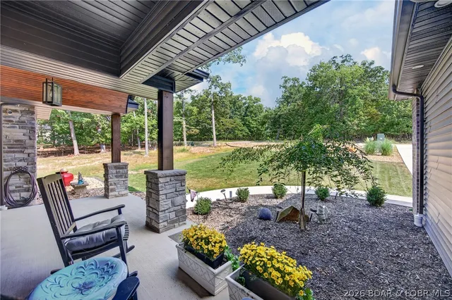 Kitchen — 231 Via Appia Drive Sunrise Beach Missouri real estate