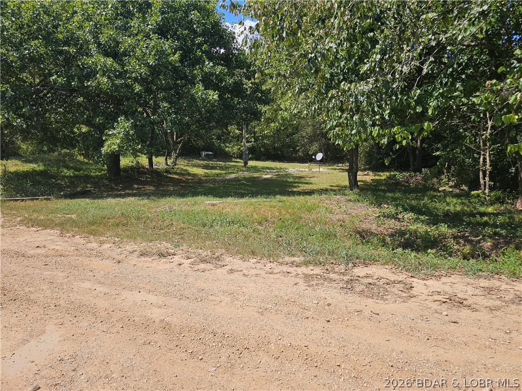 585 West Lakeview Drive Eldon Missouri home for sale listed at $26,500
