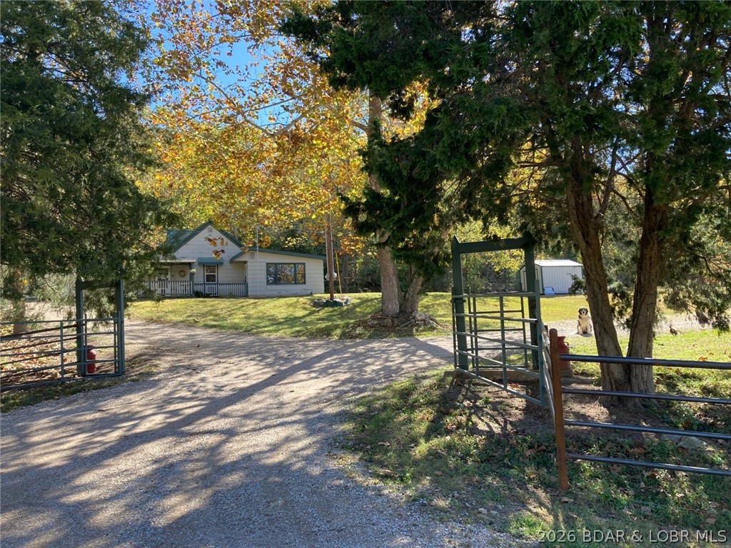 68 Knobby Road Edwards Missouri 4 bedroom 2 bathroom home for sale listed at $350,000