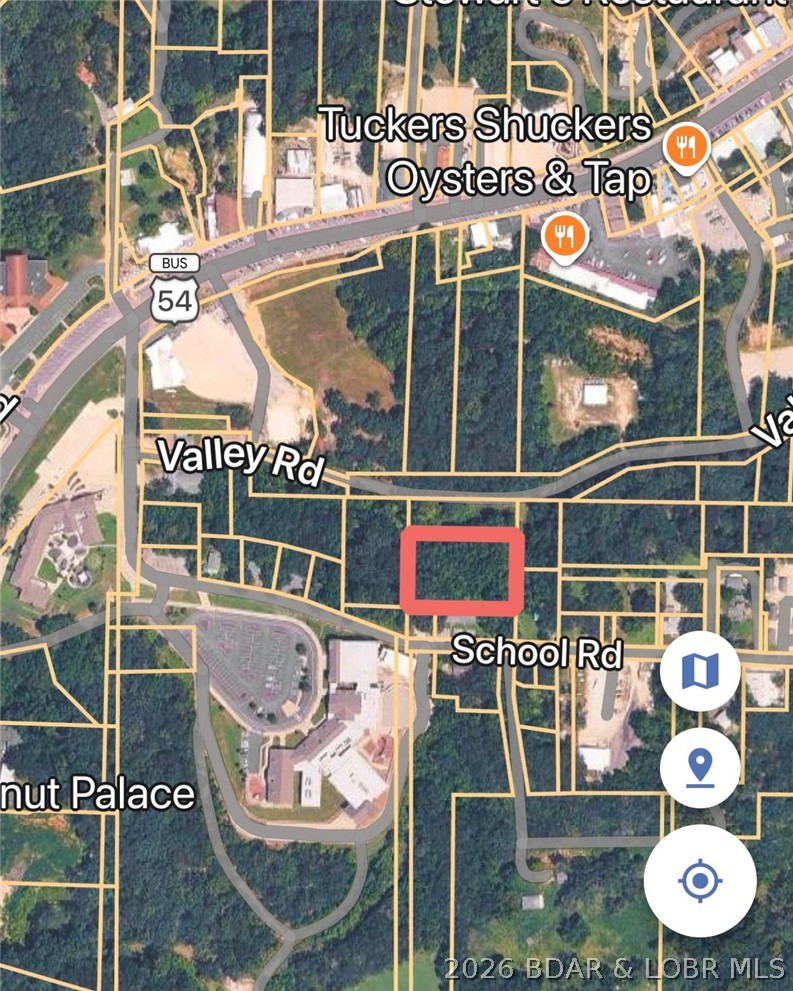 Valley Road Lake Ozark Missouri home for sale listed at $250,000