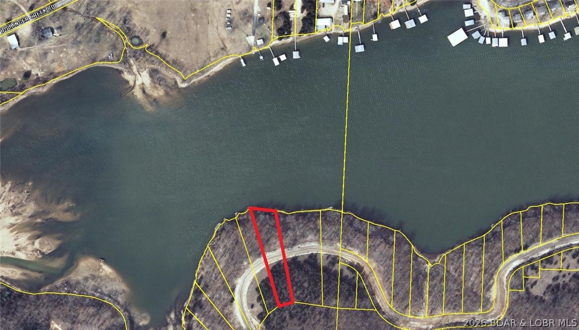 6 Jumping Bass Cove Road Roach Missouri home for sale listed at $135,000