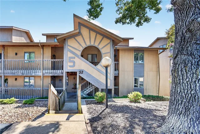 52 Sunrise Ridge, Sunrise Beach MO