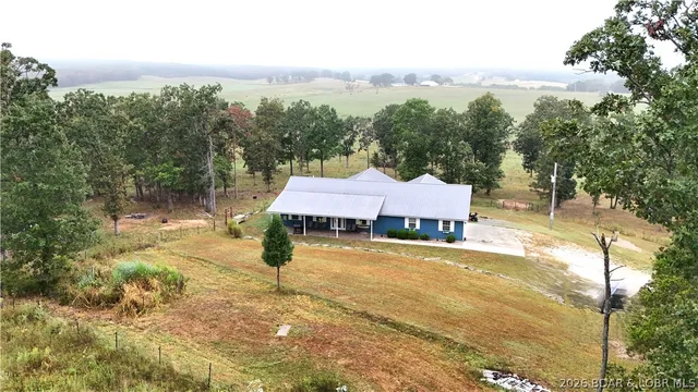 1497 Highway 42, Iberia, MO
