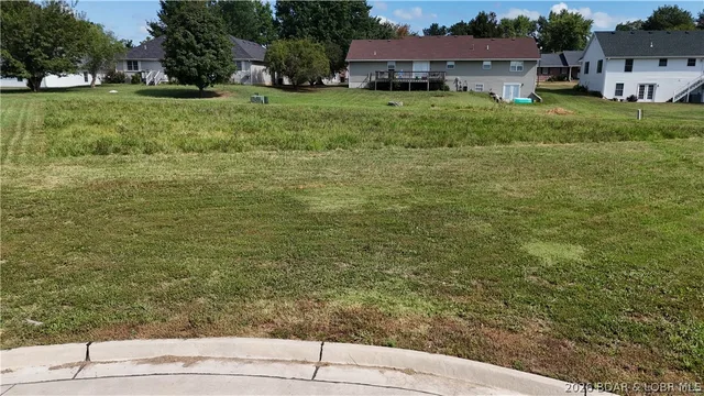 Living room — Lot 24 Quail Hollow Drive California Missouri real estate
