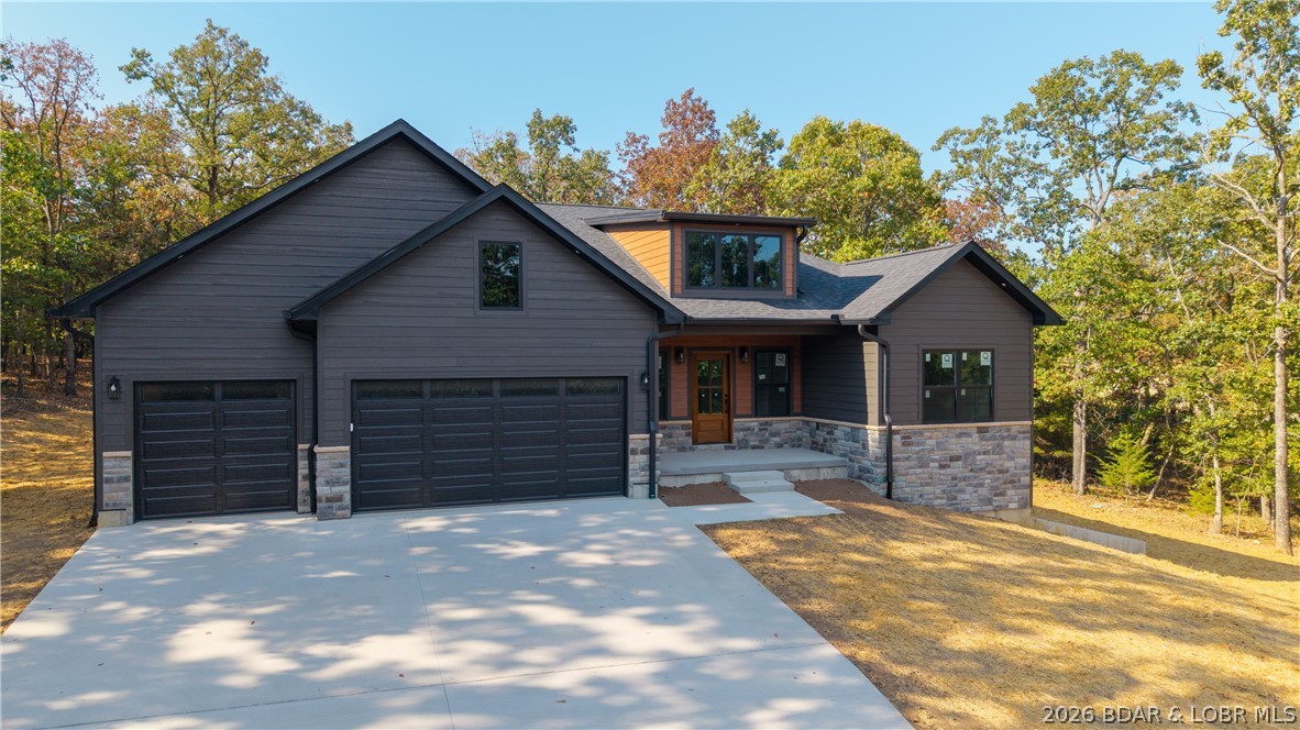 125 Spring Creek Drive, Porto Cima MO
