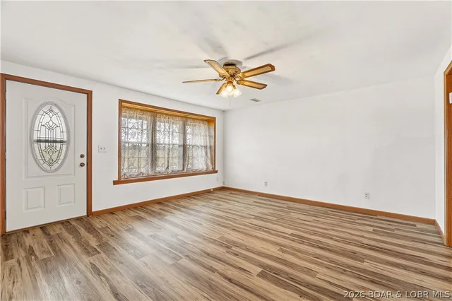 Living room — 7450 State Hwy 7 Roach Missouri real estate