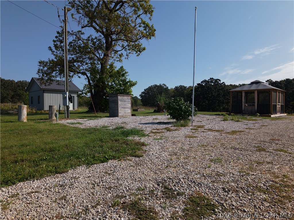 21507 Hollow Drive Barnett Missouri home for sale listed at $190,000
