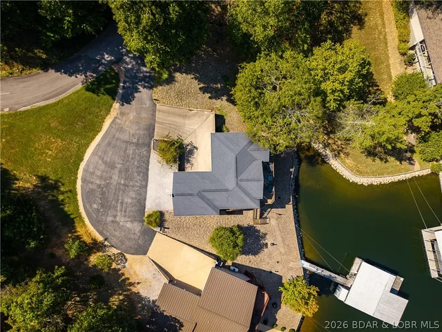 Front exterior — 465 Ledgestone Estates Lane Sunrise Beach Missouri real estate