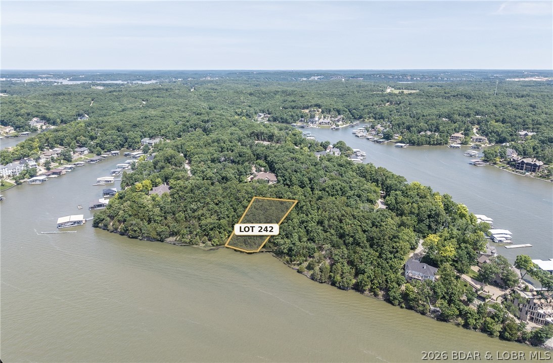 Lot 242 Brookhaven Lane Villages Missouri home for sale listed at $450,000