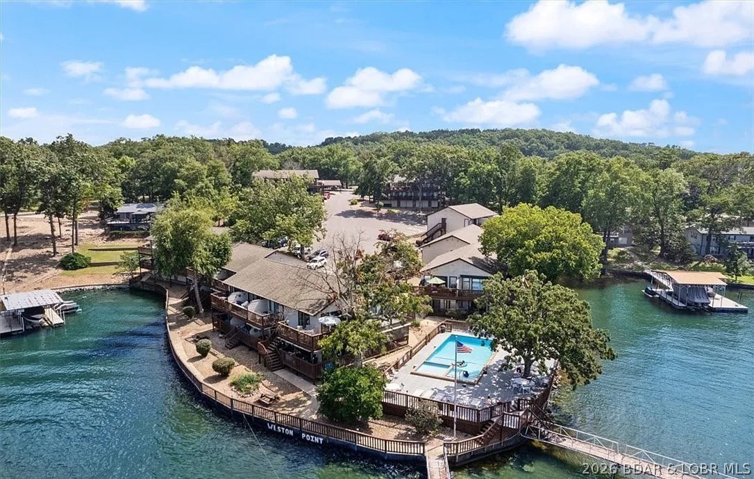 6620 Weston Point Drive, Osage Beach MO