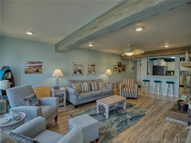 Primary bedroom — 775 Winn Road Osage Beach Missouri real estate