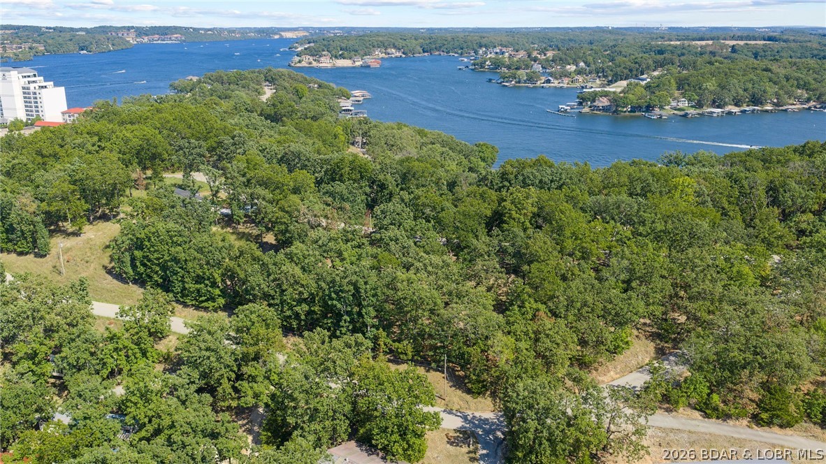 Lot 6 Chimney Point Sunrise Beach Missouri home for sale listed at $30,000