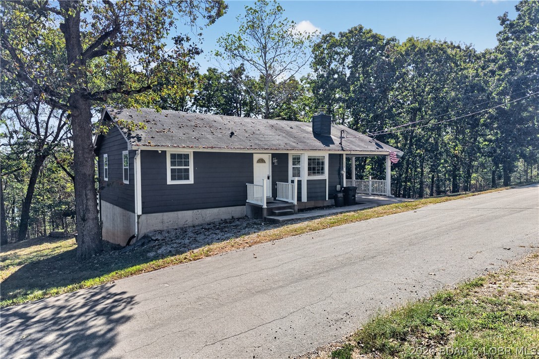 156 Island View Lane Camdenton Missouri 4 bedroom 2 bathroom home for sale listed at $342,000