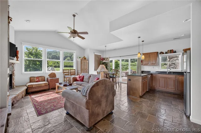 Primary bedroom — 23 Cottage Park E Camdenton Missouri real estate