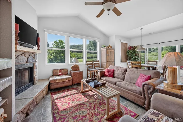 Primary bedroom — 23 Cottage Park E Camdenton Missouri real estate