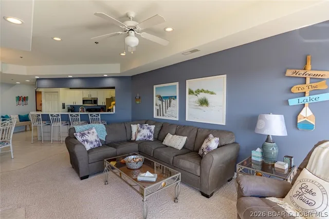 Living room — 116 Emerald Bay Drive Lake Ozark Missouri real estate