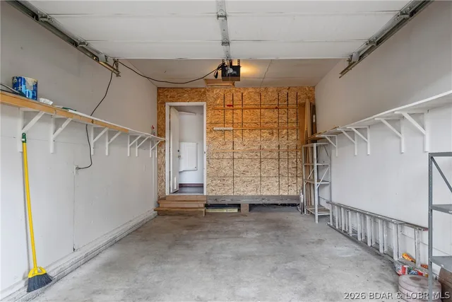 Primary bedroom — 701 O Hwy Laurie Missouri real estate