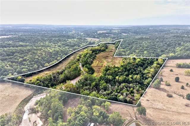 65.2 +/- AC Tavern Creek Road, Iberia MO
