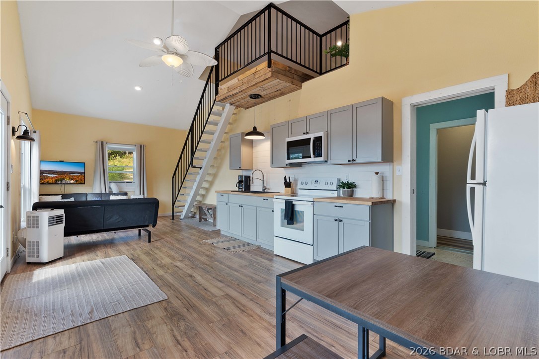 16676 Lucky Point Lane, Rocky Mount MO