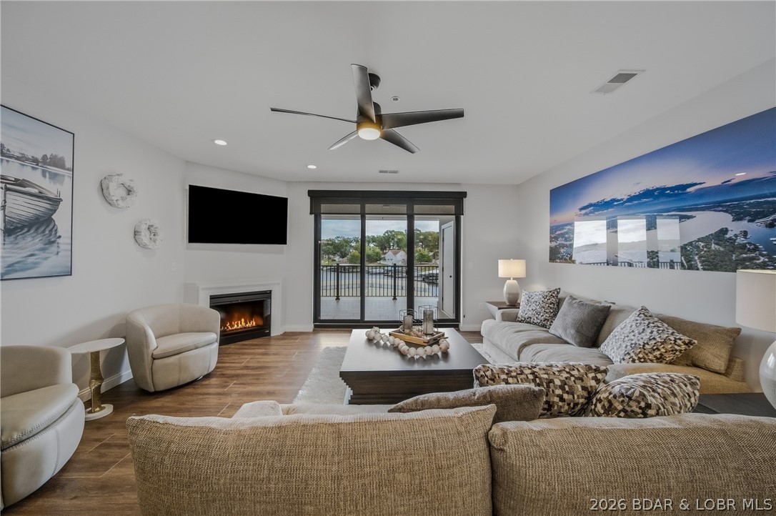 166 Captiva Drive Sunrise Beach Missouri 3 bedroom 3 bathroom home for sale listed at $669,999