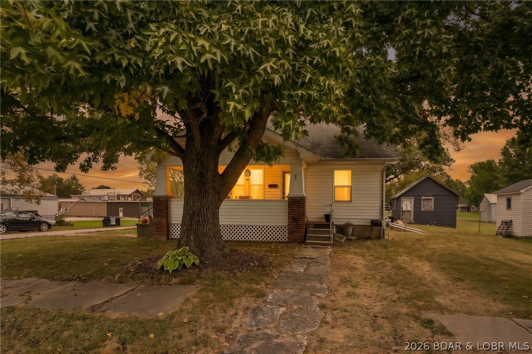 111 High Street, null MO