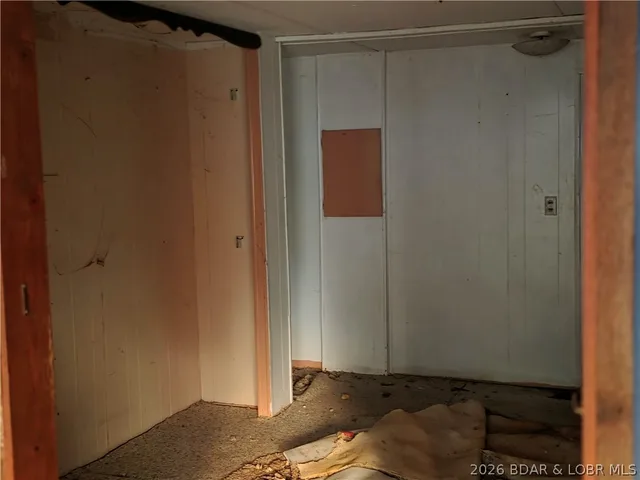 Primary bedroom — 27937 Sammons Avenue Warsaw Missouri real estate