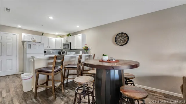 Kitchen — 1481 Ledges Drive Osage Beach Missouri real estate